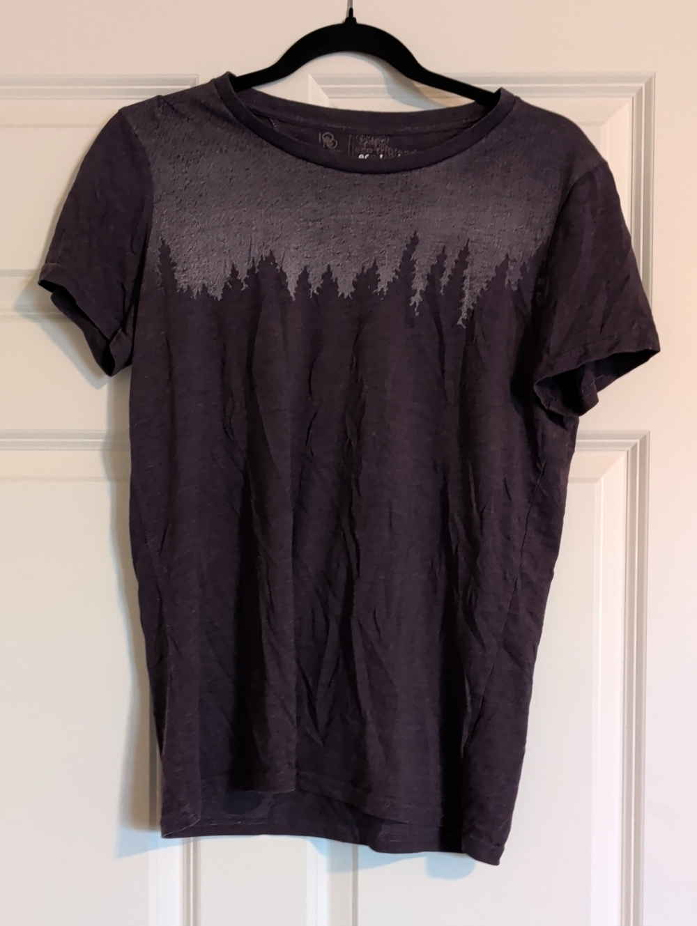 tentree Women's Forest-Graphic Short Sleeve Tee - Charcoal
